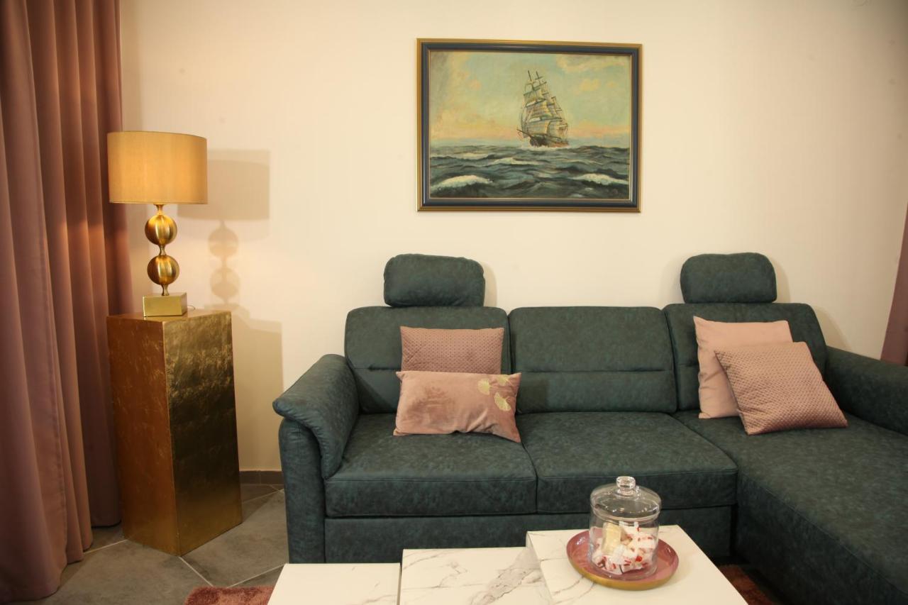 Luxurious Seaview Apartment Шибеник Экстерьер фото